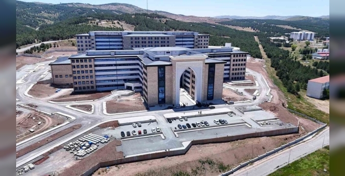 15 milyar liralık sağlık yatırımı Sivas'ta yıl sonunda açılacak