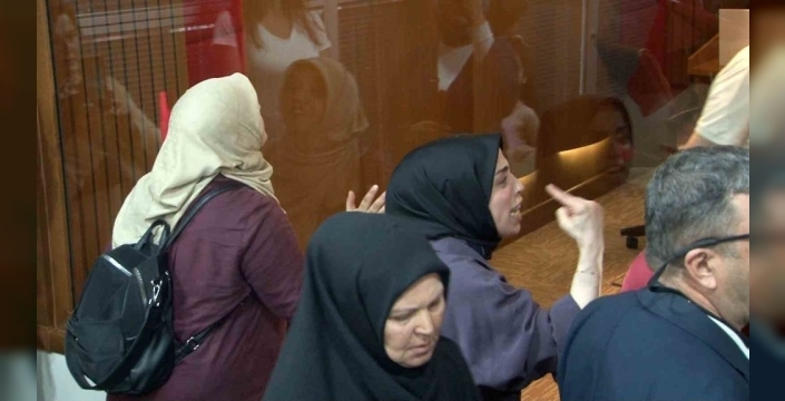 15 Temmuz'a 'tiyatro' diyen CHP'lilere şehit ailelerinden öfke: 'Defolup gitsinler!