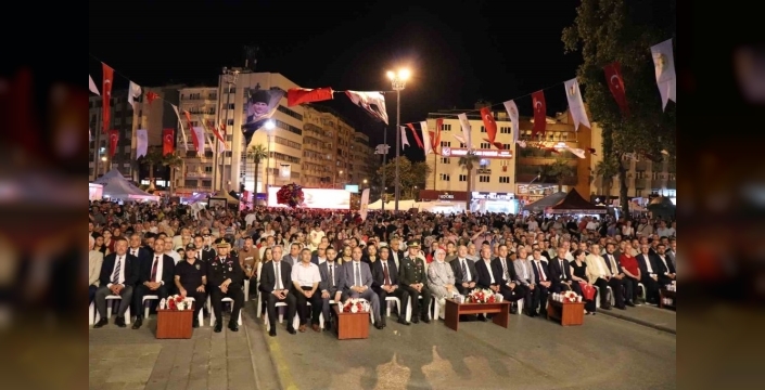 15 Temmuz şehitleri Denizli'de coşkuyla anıldı: Millet iradesine sahip çıkma ruhu canlandı