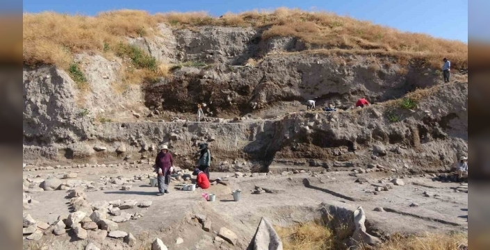 6 bin yıllık sır: Çadır Höyük'te modern hayata uzanan kesintisiz yaşam izleri