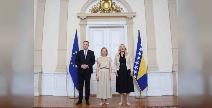 AB''den Bosna Hersek''e şok uyarı: Reformlarda 'duraklama' endişesi!