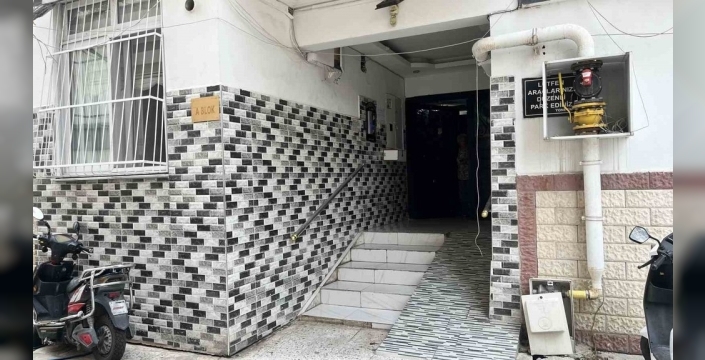 Adana'da dehşet: Eşini çekiçle vurup bıçakladı