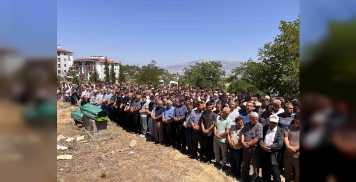Adana'da kabus: Anne ve oğlu sulama kanalında can verdi, geriye yaralı baba ve kız kaldı