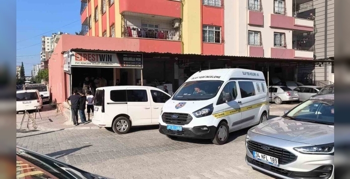 Adana'da kan donduran saldırı: PVC ustası iş yerinde böyle vuruldu!
