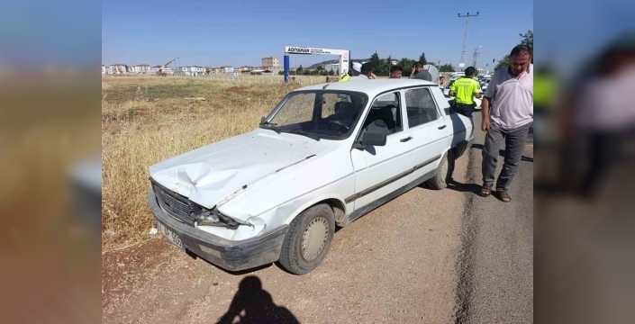 Adıyaman'da feci kaza: otomobil ve araç çarpıştı, 1 kişi yaralandı
