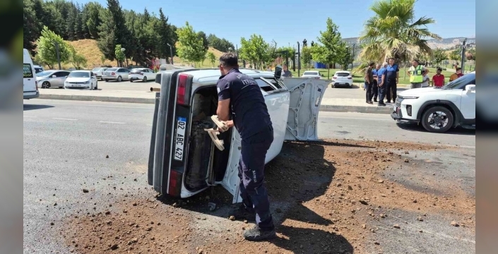 Adıyaman'da otomobil takla attı: 1 kişi yaralandı