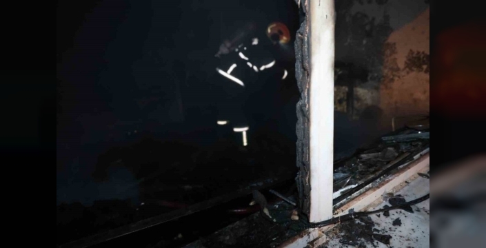 Ağabeyini bıçakla kovaladı, sonra evi ateşe verdi: dramatic olay Nevşehir'de yaşandı!