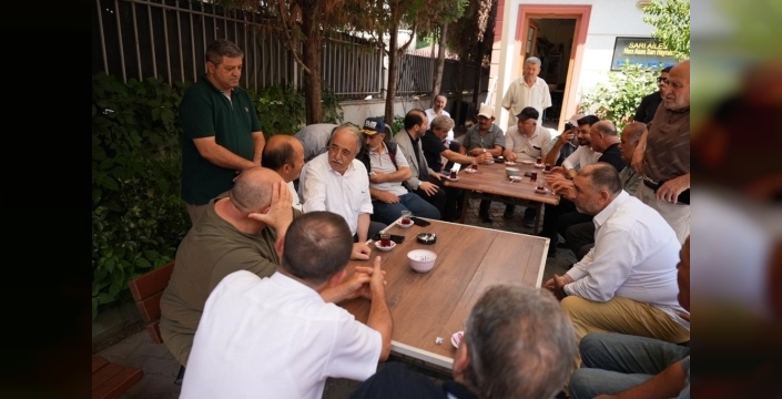 AK Parti milletvekilleri, İstanbul'da vatandaşlarla buluşuyor