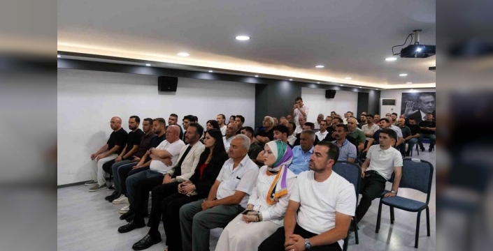 AK Parti Odunpazarı'nda teşkilat masaya yatırıldı: 'Durmak yok, ilk günkü aşkla devam!