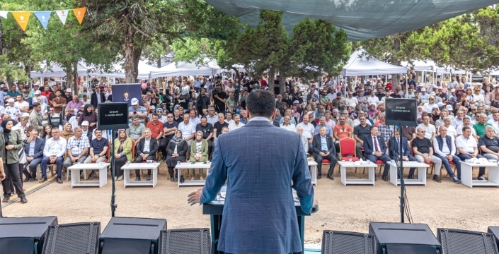 AK Parti Sarayönü Teşkilatı büyük buluşmada yerini aldı