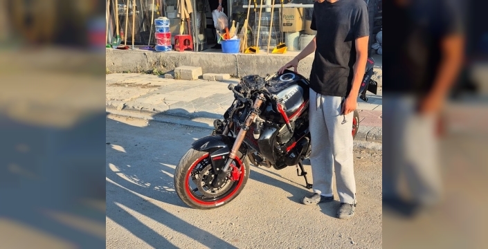 Akçadağ'da trafikte şok kaza: Motosikletli ile otomobil çarpıştı, 2 kişi yaralandı