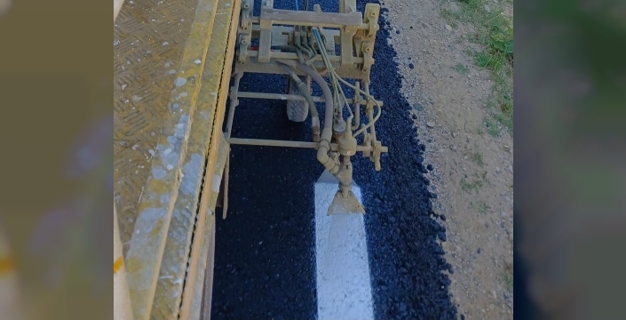 Akçakoca'da ulaşım güvenliği için yol çizgi çalışmaları tamamlandı