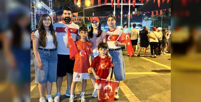 Alanya'da 15 Temmuz ruhu: Binler tek yürek, o gece unutulmadı