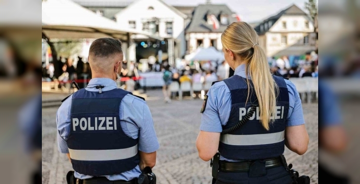 Almanya'da şok gelişme: 148 binden fazla zanlı sırra kadem bastı!