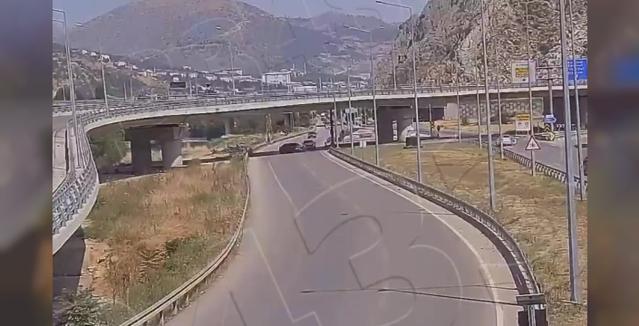 Amasya'da feci kaza: 4 yaralı, meclis üyesi hastaneye kaldırıldı