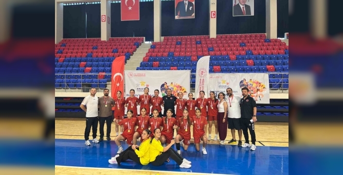 Analig hentbol müsabakalarında Türkiye finallerine yükselen takımlar açıklandı