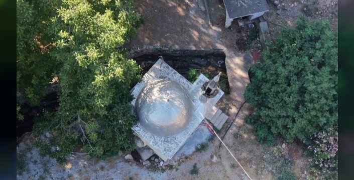 Anamur'da 9 metrekarelik 'küçük cami' görenleri büyülüyor