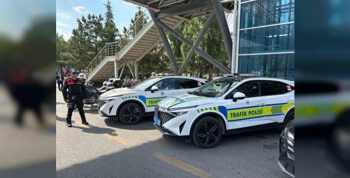 Ankara'da NATO Zirvesi öncesi geniş güvenlik önlemleri: Atlı polisler devriye geziyor