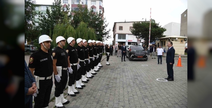 Ardahan'da yeni vali dönemi: Yamlı göreve başladı, 'huzur ve refah' vurgusu