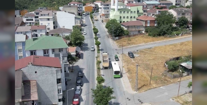 Arnavutköy’de hafriyat kamyonu kabusu: Çocuklar tehlike altında!