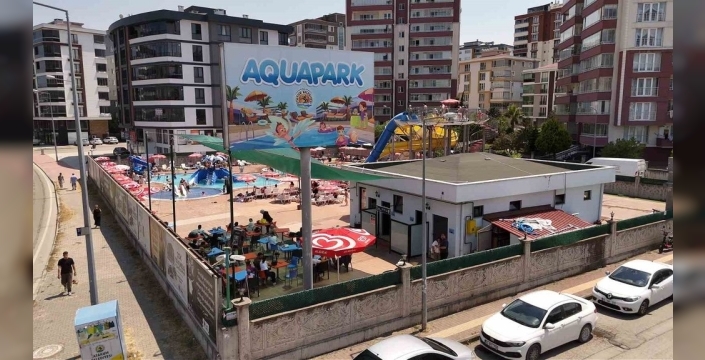 Atakum'da eğlence dolu yaz: Aqua Park kapılarını açtı