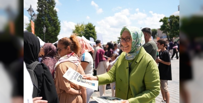 Ayasofya'nın yeniden ibadete açılışında özel gazete dağıtıldı