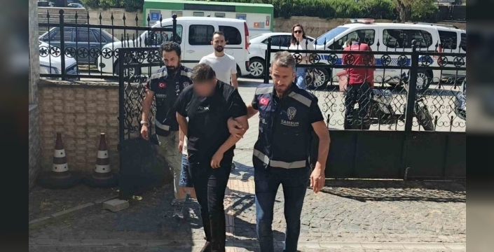Bafra'da zehir tacirlerine ağır darbe: 2 gözaltı