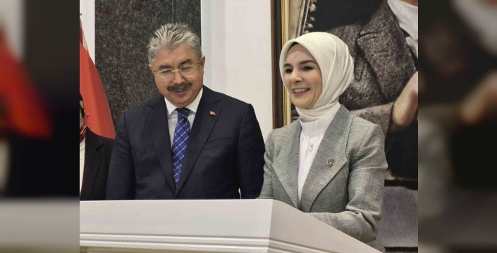 Bakan Göktaş, Eskişehir Valiliği'ni ziyaret etti