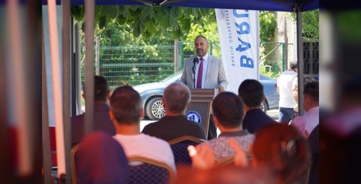 Bartın Üniversitesi'nde gençlere dijital dönüşüm ve yapay zekâ anlatıldı