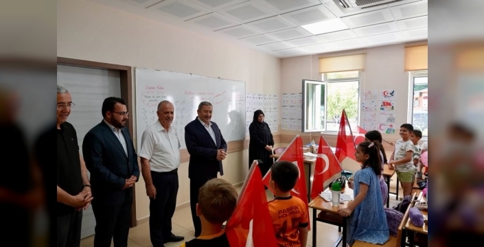 Başkan Bozkurt, TÜGVA'da gençlerle bir araya geldi