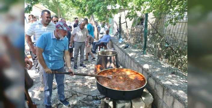 Başkan Çolakbayrakdar: 'Sıla-i rahim, birlik ve beraberliğimizin en güzel yansımasıdır