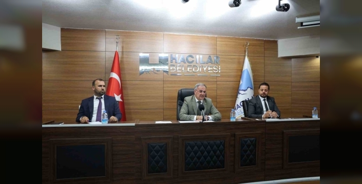 Başkan Özdoğan: Hacılar her geçen gün büyüyor ve gelişiyor
