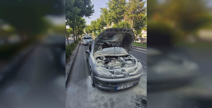 Batman'da alevler sardı, kahraman vatandaşlar yangını söndürdü!