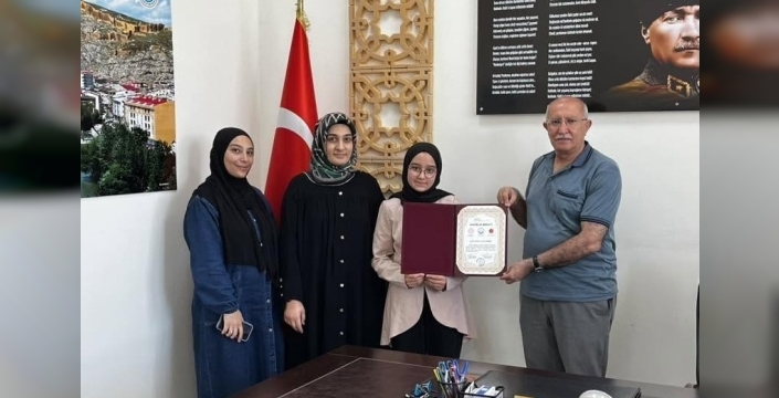 Bayburt'ta hafızlık programı 153'üncü mezununu verdi