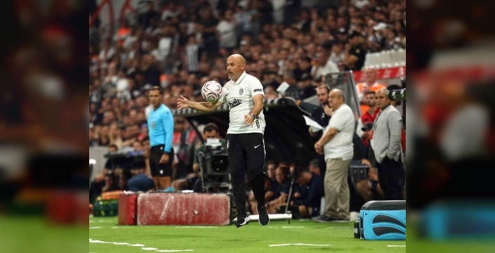 Beşiktaş, Midtjylland'ı tek golle mağlup etti