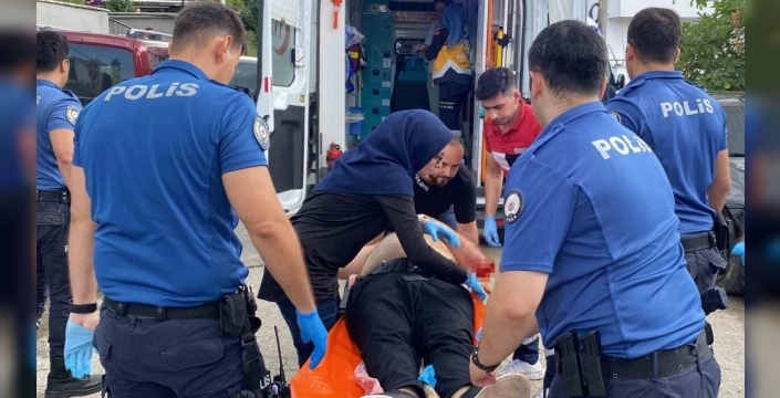 Boşandığı eşini öldürüp oğlunu yaralayan kocaya ağırlaştırılmış müebbet ve 29 yıl hapis!