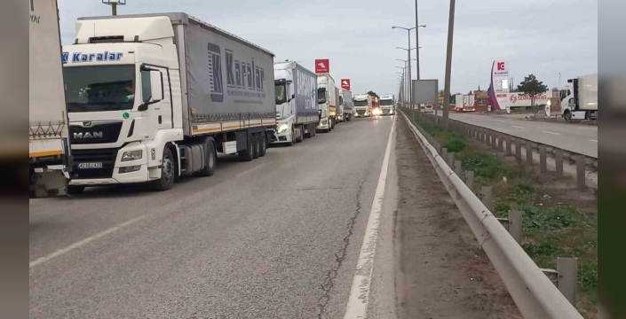 Bulgaristan kavruluyor: Ağır tonajlı araçlara ölümcül sıcaklar yüzünden yasak!