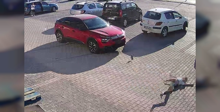Bursa'da cipin çarptığı 9 yaşındaki çocuk ağır yaralandı
