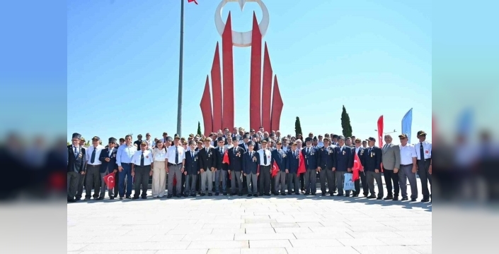Bursa'da Kıbrıs harekatının yıldönümünde şehitler ve gaziler anıldı