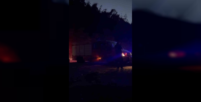 Bursa'da sarp arazide mahsur kalan iki gence umut oldular: Halatla kurtarma operasyonu!