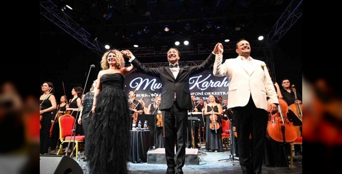 Bursa Festivali büyüleyici açılışla başladı
