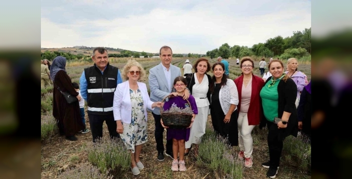 Büyükçekmece'de mor renkler coşkuyla karşılandı: 8. Lavanta Hasat Şenliği'nden unutulmaz anlar