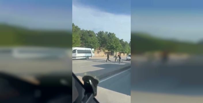 Cadde ortasında korkunç saldırı: Demir sopalarla dehşet saçtılar