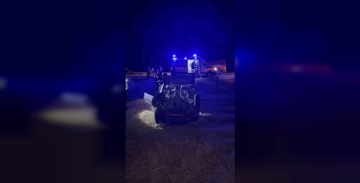 Çanakkale'de yaban hayvanı kazası: Otomobil tarlaya uçtu