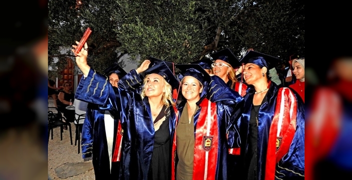 Çeşme'de 31 kursiyer 'usta aşçı' olmanın gururunu yaşadı