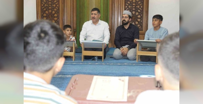 Cizre'de yaz kursları rekor katılımla açıldı, camiler çocuk sesleriyle şenlendi