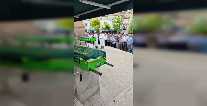 Deniz kazasında hayatını kaybeden 3 kişi, son yolculuğuna uğurlandı