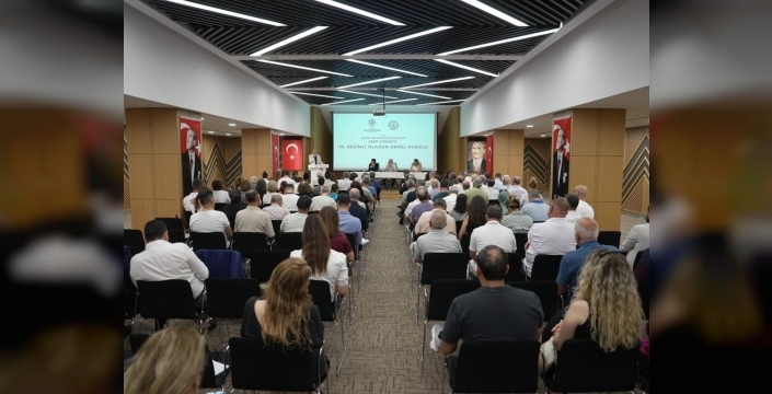 Denizli Kent Konseyi'nde Ali Marım yeniden başkanlığa seçildi