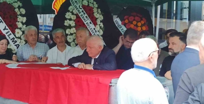 Devlet eski bakanı Dr. Burhan Kara, Giresun'da son yolculuğuna uğurlandı