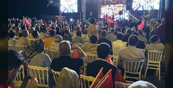 Diyarbakır'da 15 Temmuz ruhu yeniden canlandı: Kahramanlık ve direniş anıldı